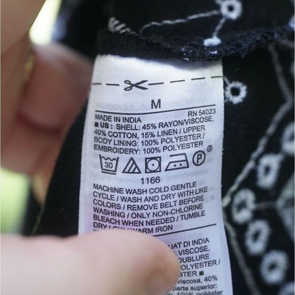 Old Navy Black White Embroidered Midi Sundress - Picture 6 of 6